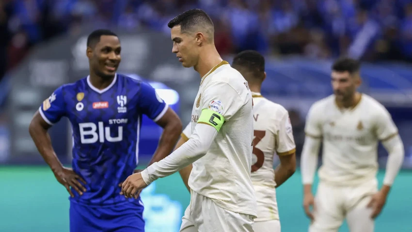 Messi, Ronaldo đang rơi vào trạng thái giống nhau ảnh 2