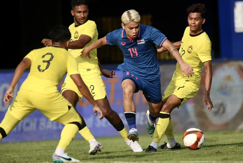 Malaysia thua Thái Lan 0-2 vì Thái Lan tận dụng cơ hội tốt hơn. Ảnh: CTP