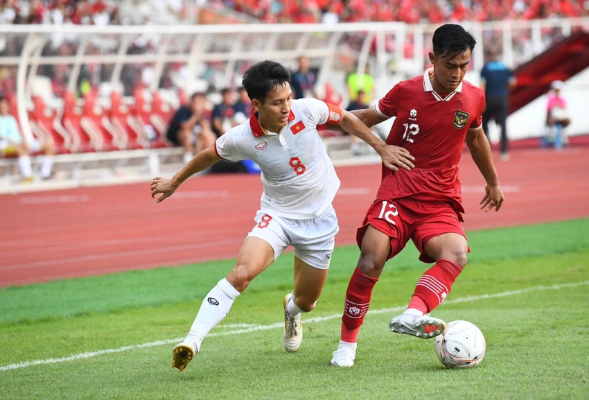 Tuyển Việt Nam cần tập trung đánh bại Indonesia tìm... vé vớt ảnh 1 Tuyển Việt Nam cần tập trung đánh bại Indonesia tìm... vé vớt ảnh 1