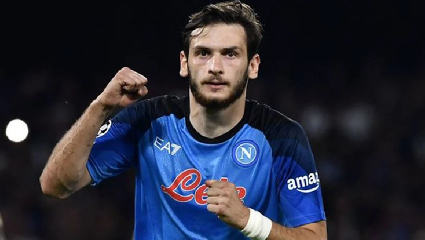 Mùa này Khvicha Khvaratskhelia ghi 12 bàn và 10 kiến tạo giúp Napoli lên ngôi Serie A sau 33 năm. Ảnh: Getty Mùa này Khvicha Khvaratskhelia ghi 12 bàn và 10 kiến tạo giúp Napoli lên ngôi Serie A sau 33 năm. Ảnh: Getty