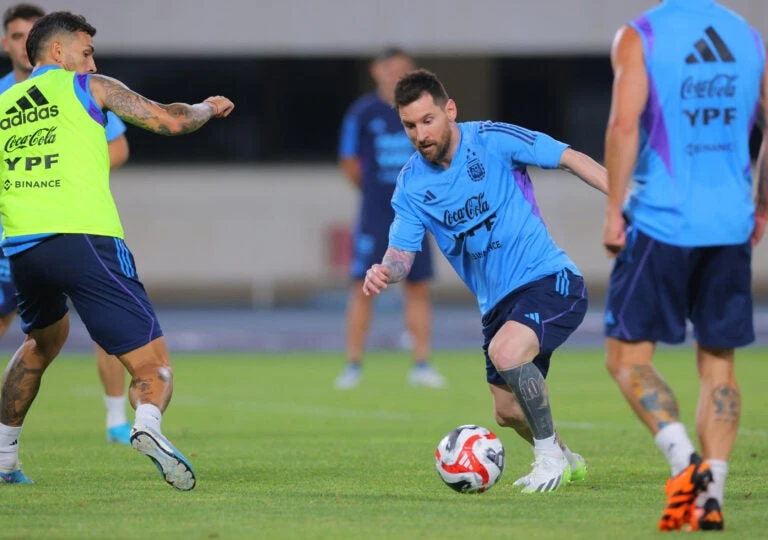 Messi về Inter Miami của Beckham một cách...êm ái và nhanh gọn. Ảnh: Getty