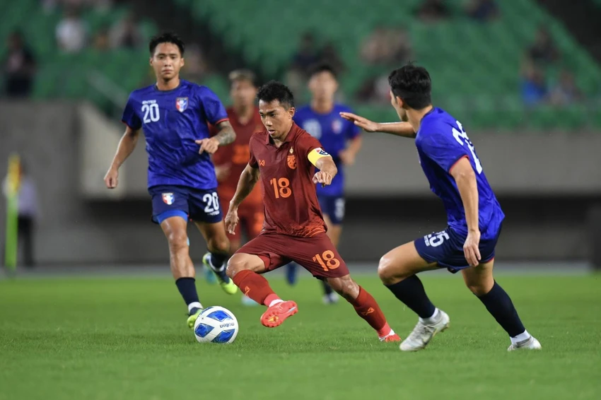 Messi Thái-Chanathip đã trở lại Thai- League đầu quân cho Pathum Utd nên tuyển Thái Lan dễ dàng qua những lần tập trung. Ảnh: B.P Messi Thái-Chanathip đã trở lại Thai- League đầu quân cho Pathum Utd nên tuyển Thái Lan dễ dàng qua những lần tập trung. Ảnh: B.P
