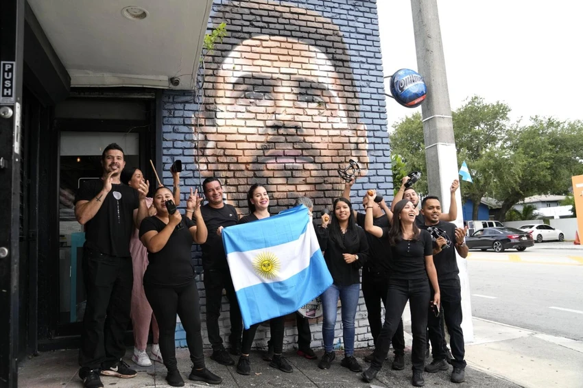 Fan Mỹ đang sốt vì Messi. Ảnh: AP Fan Mỹ đang sốt vì Messi. Ảnh: AP