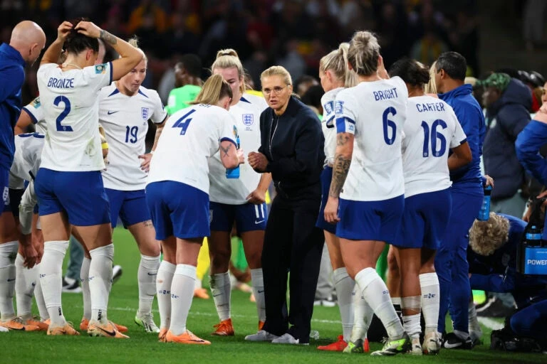 Tám đội ghi danh ở tứ kết World Cup 2023 chỉ có một nữ HLV trưởng là bà Sarina Wiegmann, người Hà Lan của tuyển Anh. Ảnh: HTM