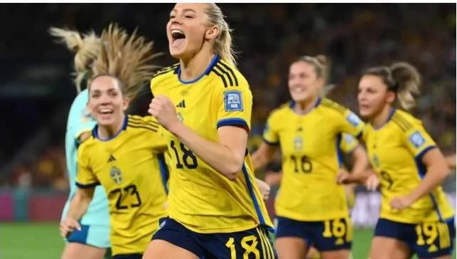 Đánh bại Úc, Thụy Điển giành hạng ba World Cup ảnh 1