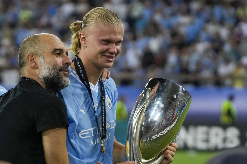 Haaland góp công lớn vào cú ăn ba của Man. City, Messi lại không giúp gì cho PSG, nhưng lại là "nhân vật số 1" đưa Argentina vô địch World Cup 2022 và mới có danh hiệu Leagues Cup cùng Inter Miami trên đất Mỹ. Ảnh: Getty Haaland góp công lớn vào cú ăn ba của Man. City, Messi lại không giúp gì cho PSG, nhưng lại là "nhân vật số 1" đưa Argentina vô địch World Cup 2022 và mới có danh hiệu Leagues Cup cùng Inter Miami trên đất Mỹ. Ảnh: Getty