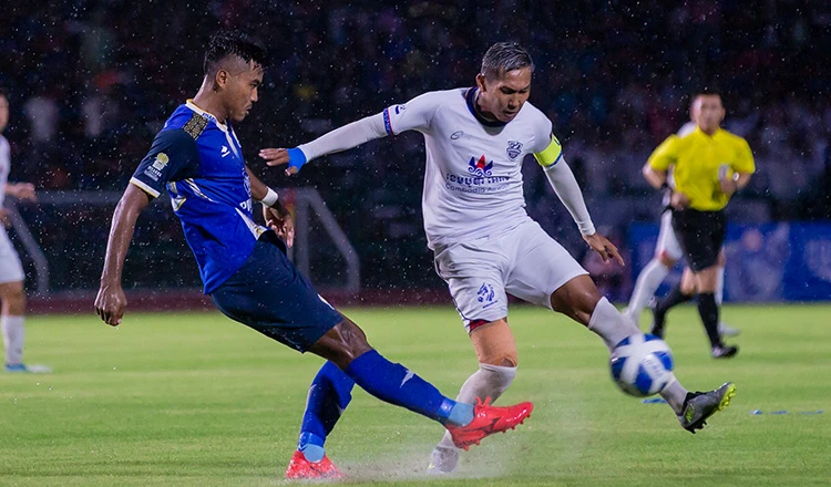 Honda đi rồi, “Messi Campuchia” trở lại đội tuyển ảnh 1