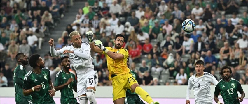 Hai trận giao hữu của Saudi Arabia tại St. James Park thua Costa Rica 1-3 và thua Hàn Quốc 0-1. Ảnh: CTP
