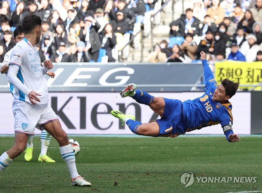Joo Min-kyu.jpg