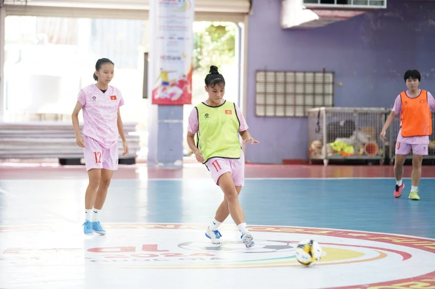 Doi-tuyen-Viet-nam-tap-2.jpg