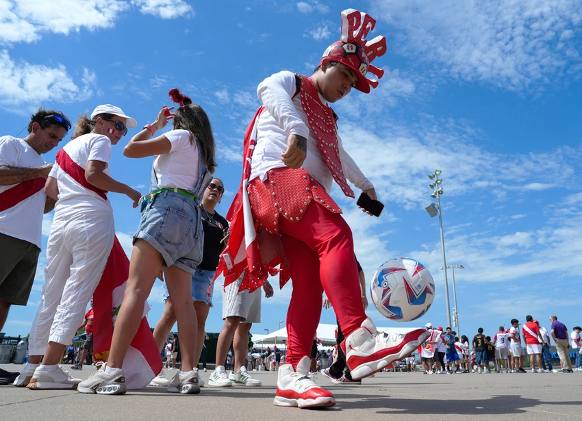 Sac-mau-Copa-America-8.jpg