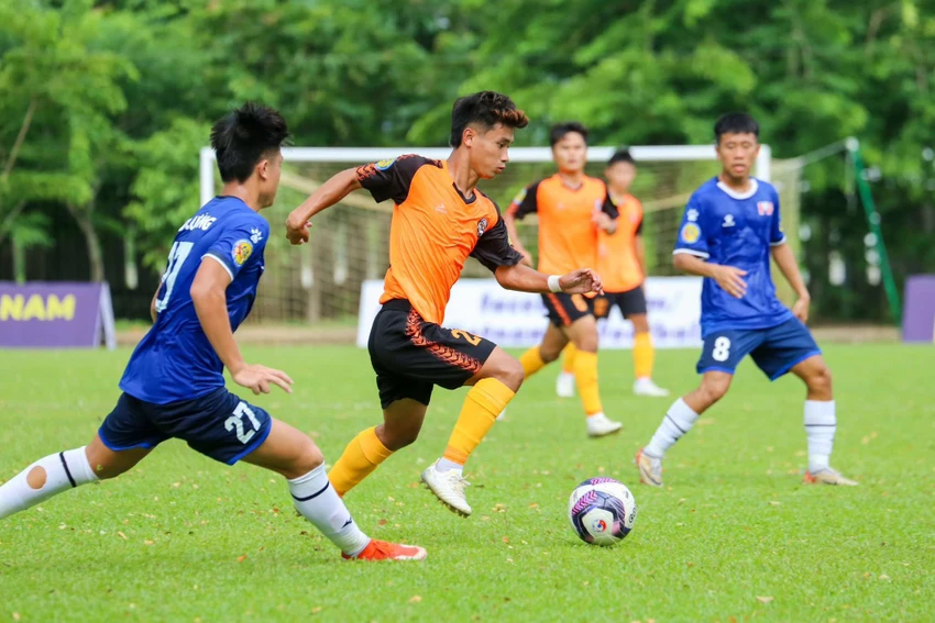 U-17.jpg