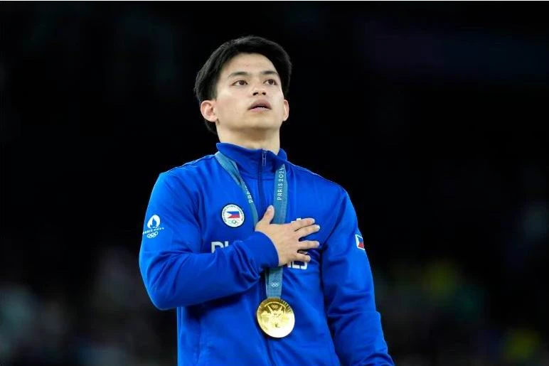 Dong-nam-A-Carlos-yulo-1.jpg