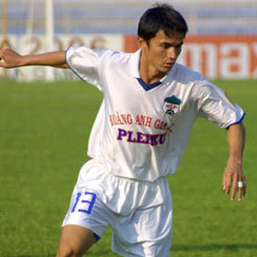 Tien-dao-Kiatisak-2.jpg