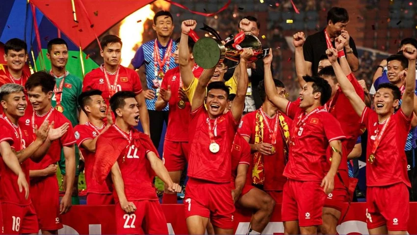 Tuyen- Viet-Nam-Thohir-1.jpg