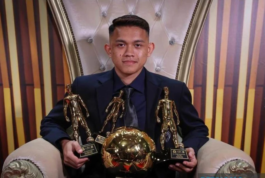 Quan-bong-vang-1.jpg