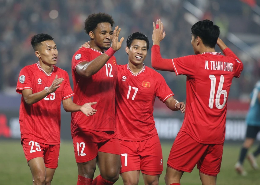 Tuyen- Viet- Nam-2.jpg