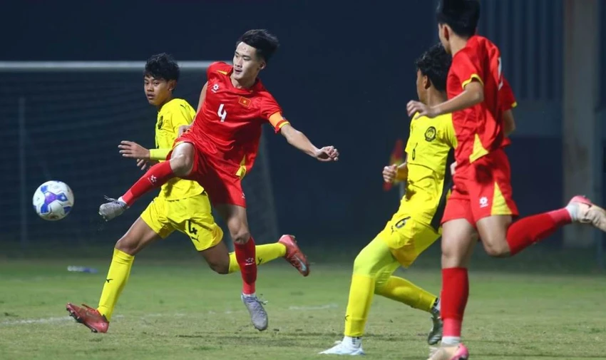 U-17- Viet-Nam.jpg