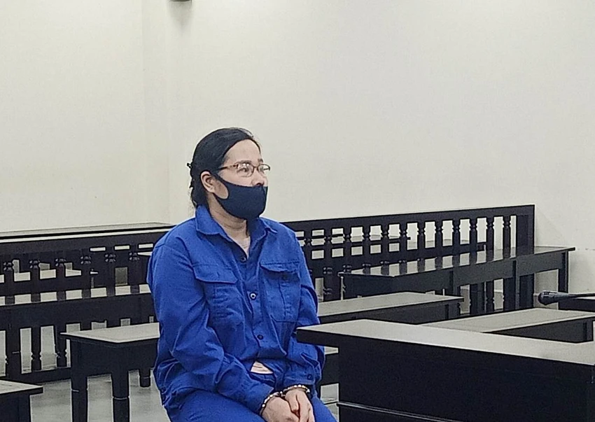 Bị cáo Ngô Hoàng Lan tại phiên tòa. Ảnh: CTV Bị cáo Ngô Hoàng Lan tại phiên tòa. Ảnh: CTV