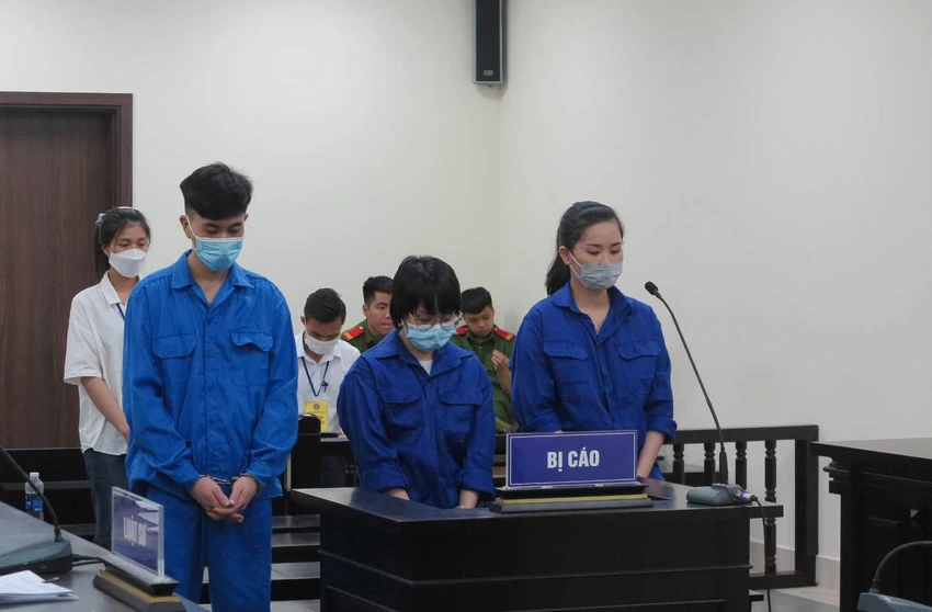 Các bị cáo tại phiên tòa. Ảnh: CTV Các bị cáo tại phiên tòa. Ảnh: CTV