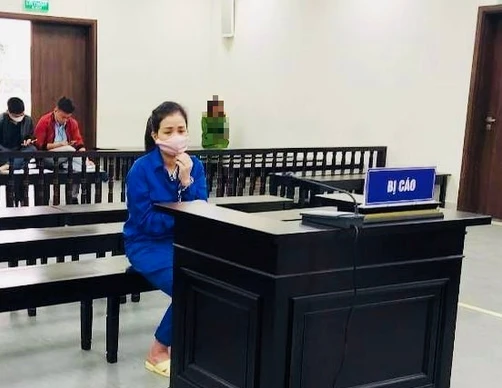 Bị cáo Mai Thị Lan tại phiên tòa. Ảnh: CTV Bị cáo Mai Thị Lan tại phiên tòa. Ảnh: CTV
