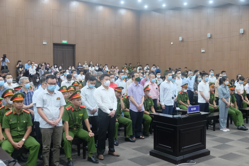 Các bị cáo tại phiên tòa. Ảnh: CTV Các bị cáo tại phiên tòa. Ảnh: CTV