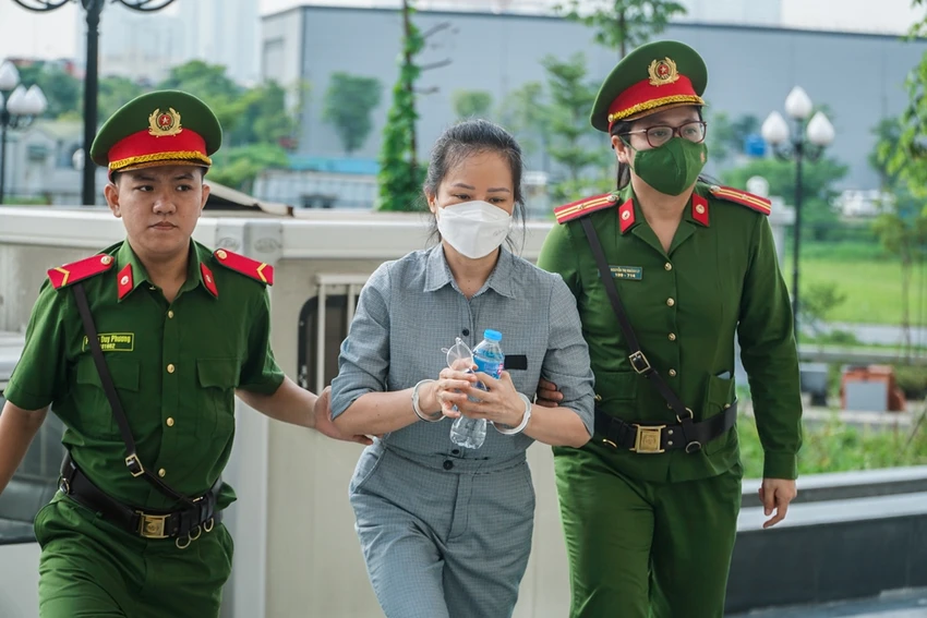 Bị cáo Nguyễn Thị Hương Lan, cựu Cục trưởng Lãnh sự. Ảnh: Phi Hùng