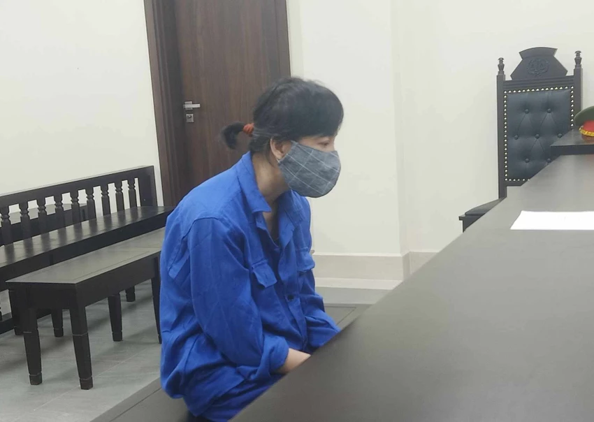 Bị cáo Hà Thị Nga tại phiên tòa. Ảnh: CTV