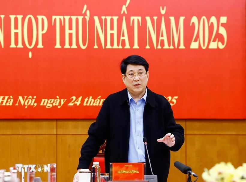 Chủ tịch nước Lương Cường Ban chỉ đạo.JPG