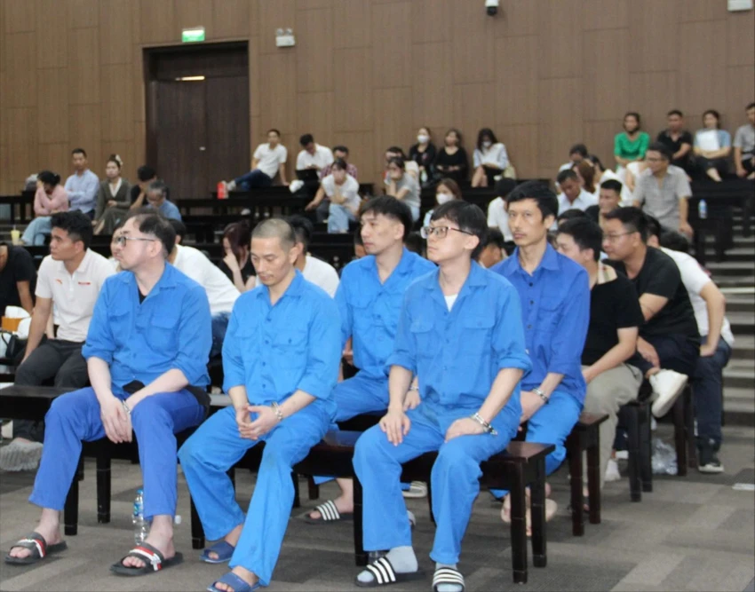 Câu lạc bộ Lucas Palace đánh bạc.jpg