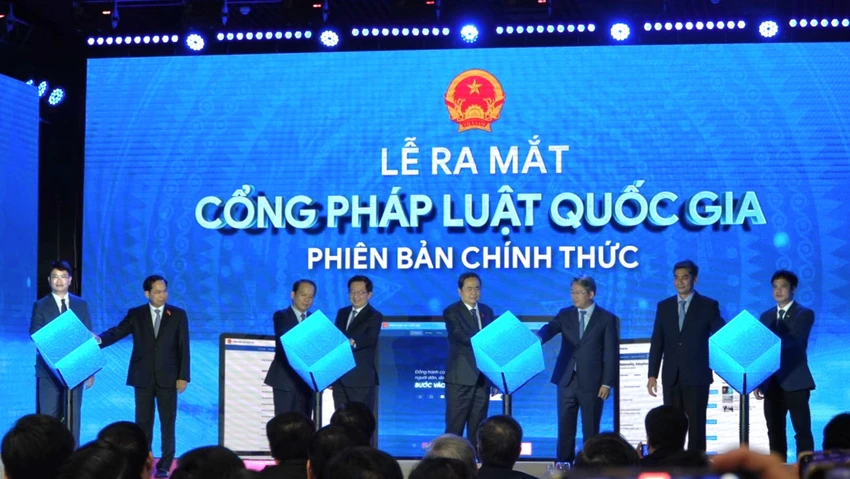 Cổng pháp luật.JPG