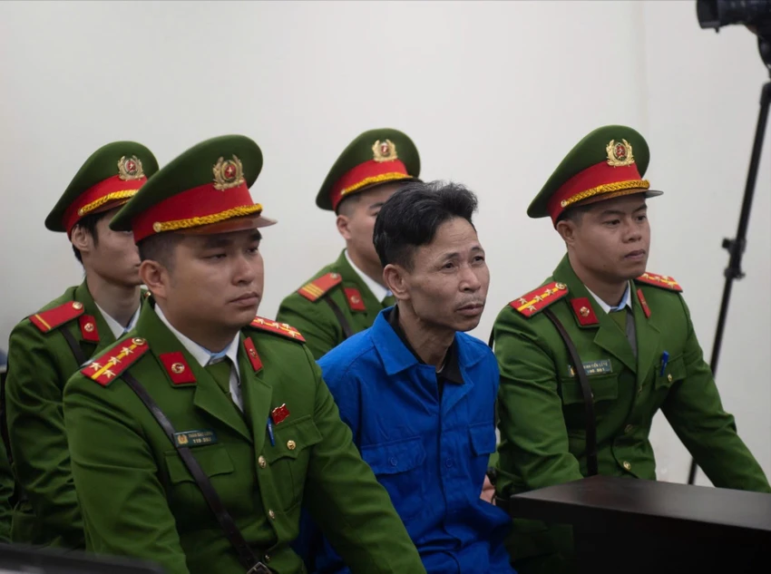 đốt quán cà phê.jpg