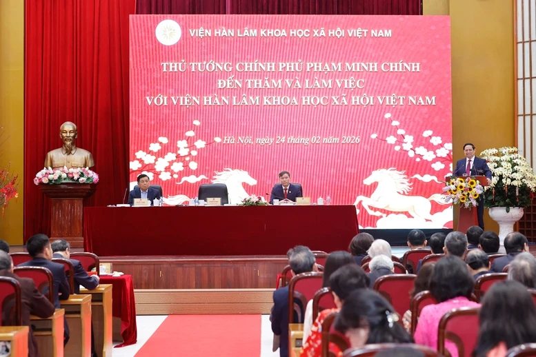 Thủ tướng Viện KHXH 2.jpg