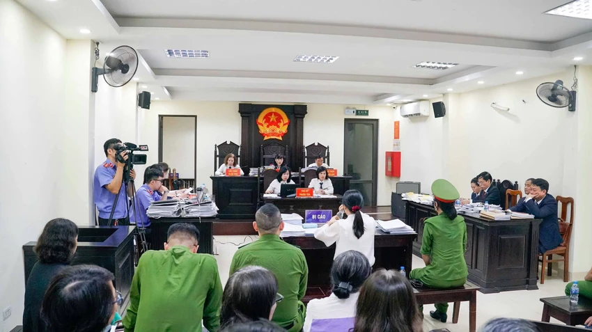 dạy thêm cựu hiệu trưởng 3.jpg
