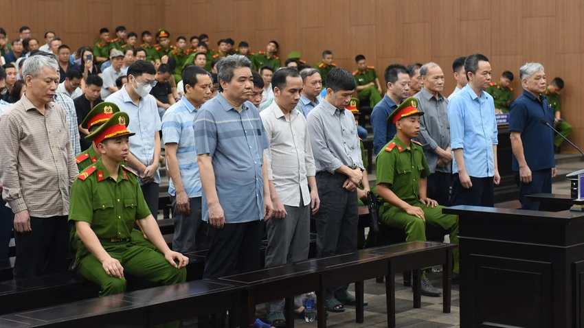 cựu thứ trưởng NN nhận hối lộ.jpg