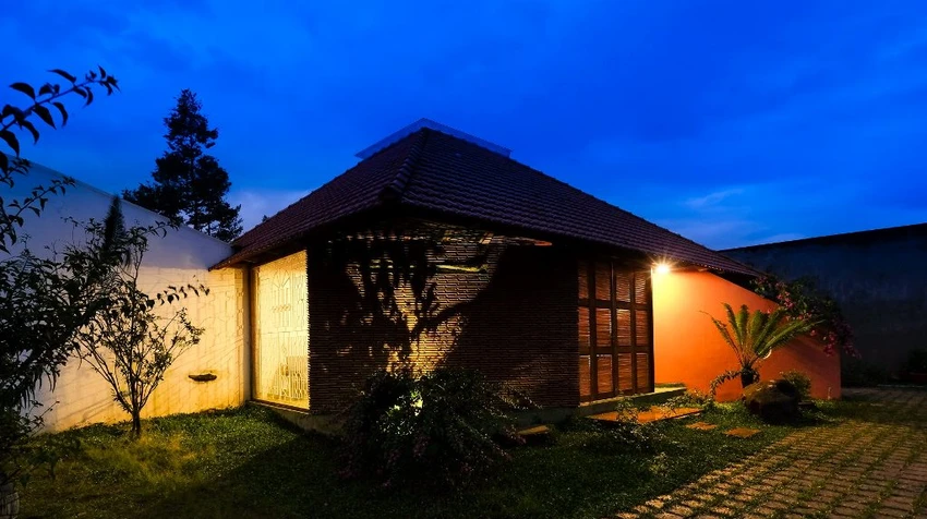 giao-house-am-cung1