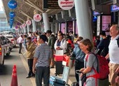 Hàng chục ngàn người trở lại TP.HCM