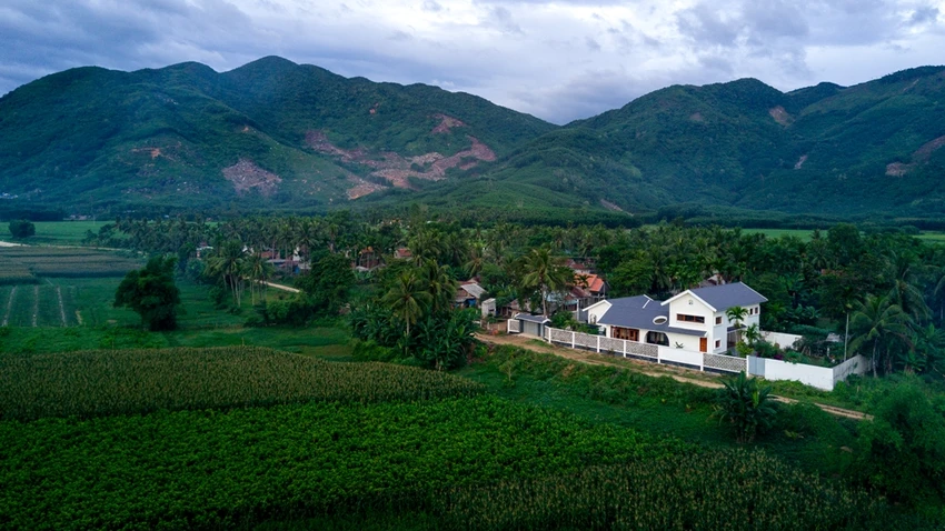 nha-an-huong-tuoi-gia-2