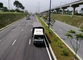 TP.HCM chỉ đạo xử nghiêm các ô tô quá tải, dồn hàng, sang tải