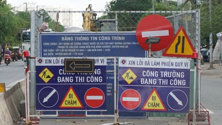 duong-huynh-tan-phat-ngap-5
