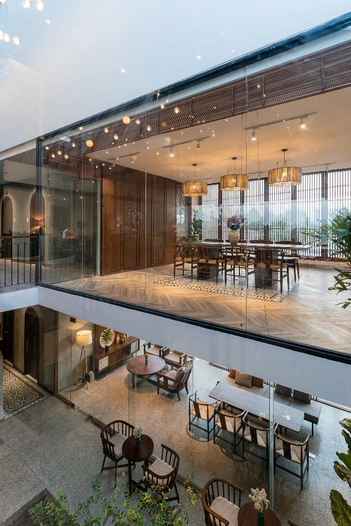 Hút mắt với không gian cafe có hệ mái dốc lớn ở Bình Dương ảnh 7 khong-gian-quan-cafe-7