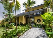 Đắm mình trong nhà Tường Vàng mang hơi thở phố cổ Hội An