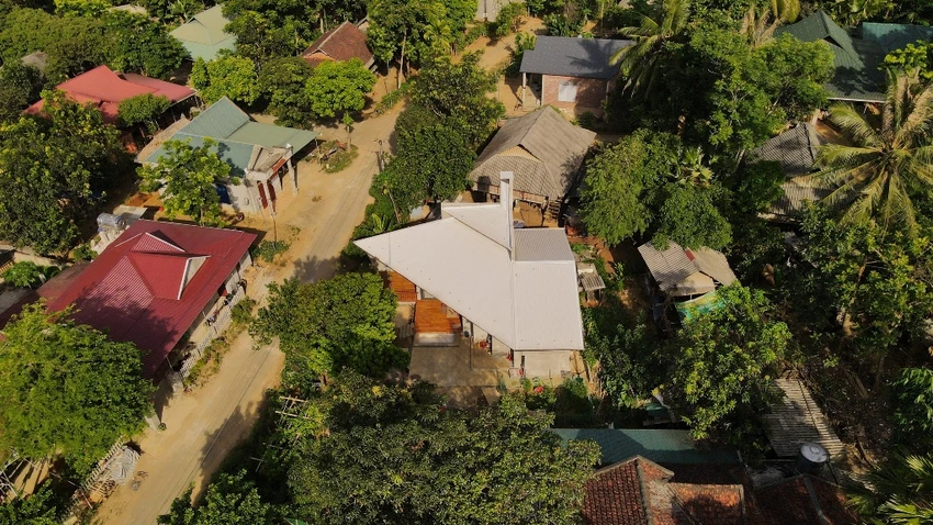ngoi-nha-khong-can-dieu-hoa-14