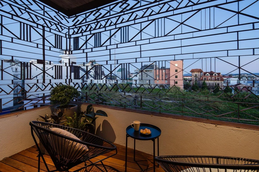 Một góc ban công "chill chill".