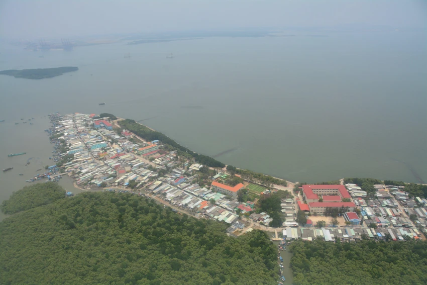 Hình ảnh thành phố Hồ Chí Minh từ trên cao qua chuyến khảo sát ngày 12-4.