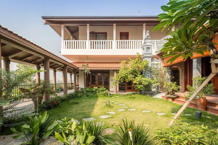 Công trình đậm chất kiến trúc Bắc Bộ được thiết kế bởi kiến trúc sư ZMA Architects. Công trình đậm chất kiến trúc Bắc Bộ được thiết kế bởi kiến trúc sư ZMA Architects.