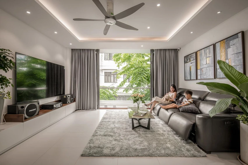 Đây là tổ ấm của gia đình ba thế hệ được thiết kế bởi kiến trúc sư MDarchitects. Đây là tổ ấm của gia đình ba thế hệ được thiết kế bởi kiến trúc sư MDarchitects.