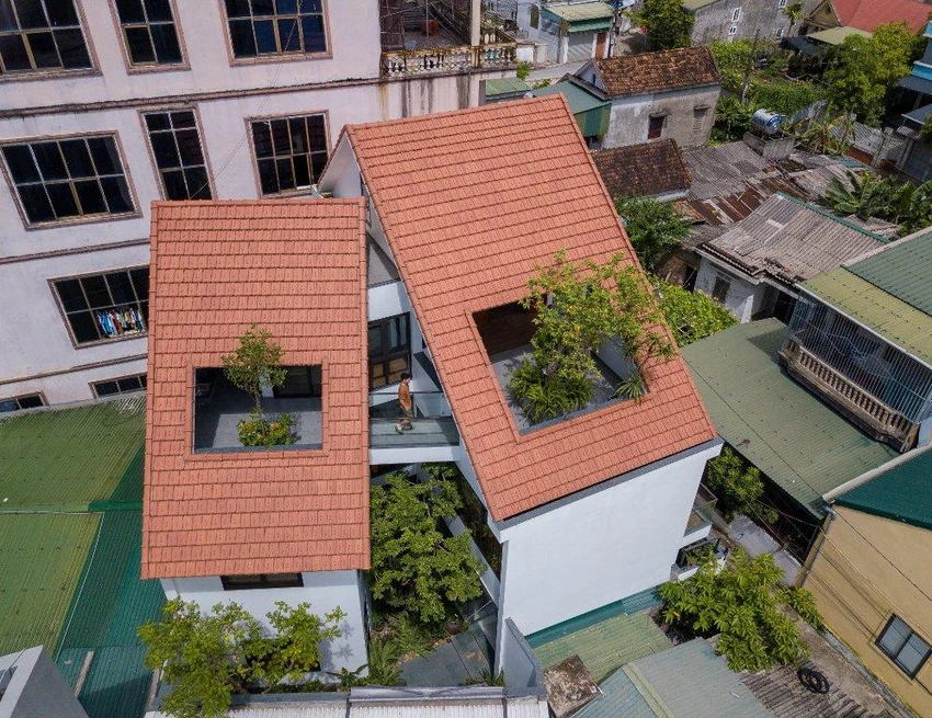 Ngôi nhà với cấu trúc không gian chữ A giải quyết một cách hiệu quả bài toán khó về khu đất méo mó.