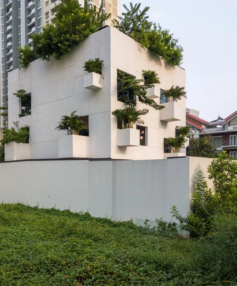 Công trình Shy house tọa lạc tại TP Thủ Đức (quận 2 cũ), TP.HCM. Công trình Shy house tọa lạc tại TP Thủ Đức (quận 2 cũ), TP.HCM.