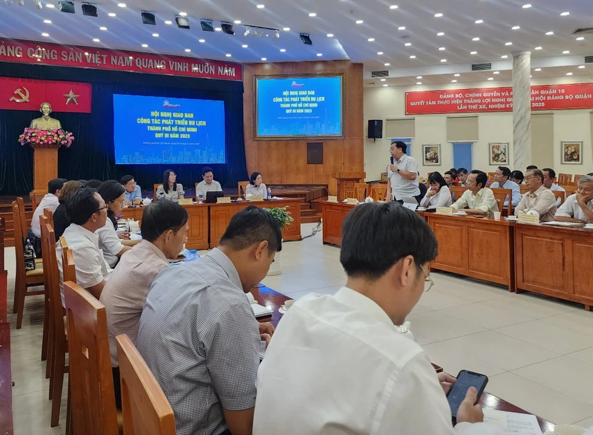 Hội nghị giao ban công tác phát triển du lịch TP.HCM quý III-2023 chiều ngày 1-11.